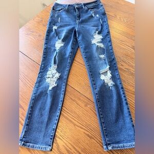 Judy Blue Size 9/29 Distressed Boyfriend Jeans Cuffed or Uncuffed